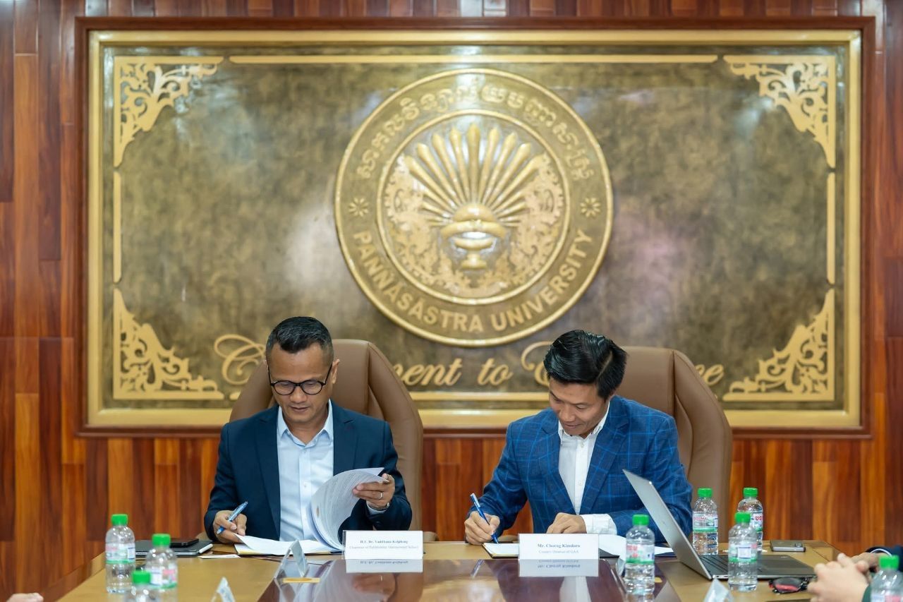 MOU signing at Pannasastra University