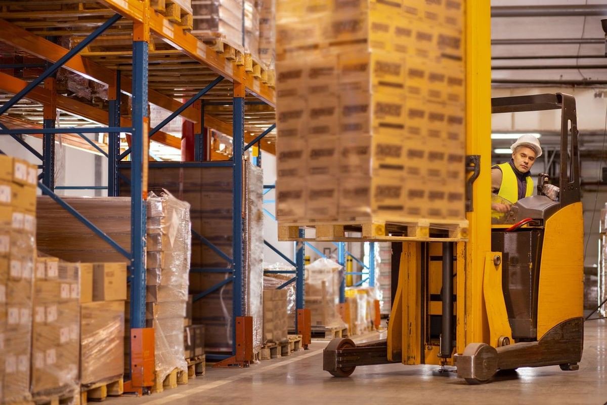 Manufacturing & Warehousing Jobs