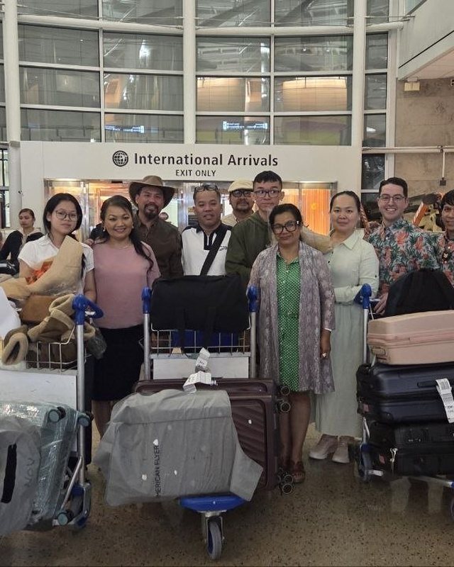 Arrived in the USA together